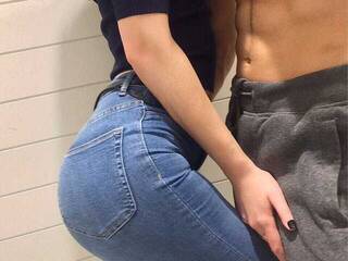 Erotinis vaizdo pokalbis tikitokilove