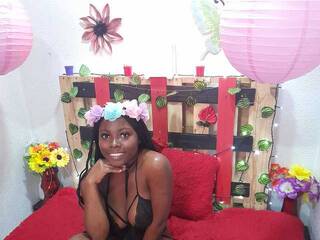 Erotinis vaizdo pokalbis prime-agatha