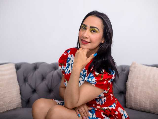Profilio nuotrauka Priya-Varma