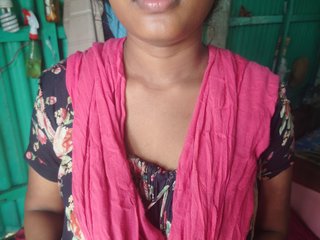 Erotinis vaizdo pokalbis priyakhalifa20