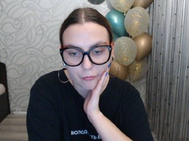 Transliacijos ekrano nuotraukos PuffyEva