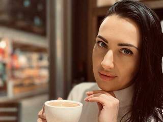 Erotinis vaizdo pokalbis PureEnergya