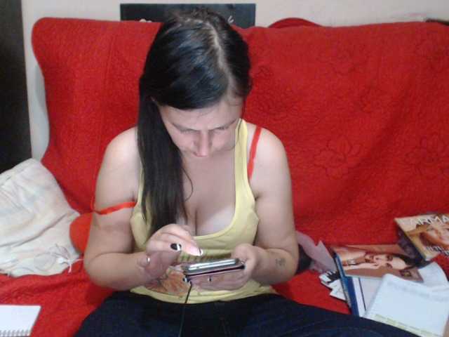 Transliacijos ekrano nuotraukos PureJulie