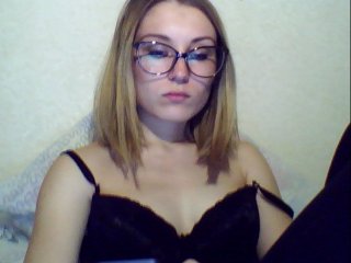 Transliacijos ekrano nuotraukos ASMRGIRL