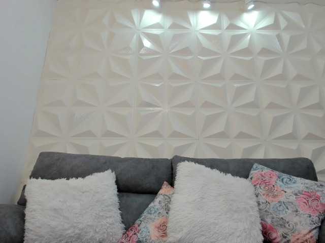 Transliacijos ekrano nuotraukos queen-mia