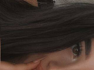 Erotinis vaizdo pokalbis queen-of-drama