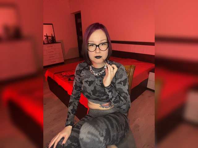 Nuotraukos Goddess_Amanita Sexy teasing dance with dirty talks!