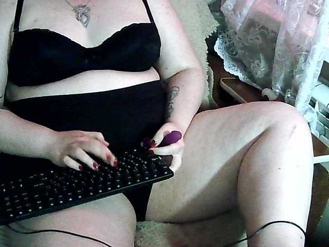 Transliacijos ekrano nuotraukos queenchaos