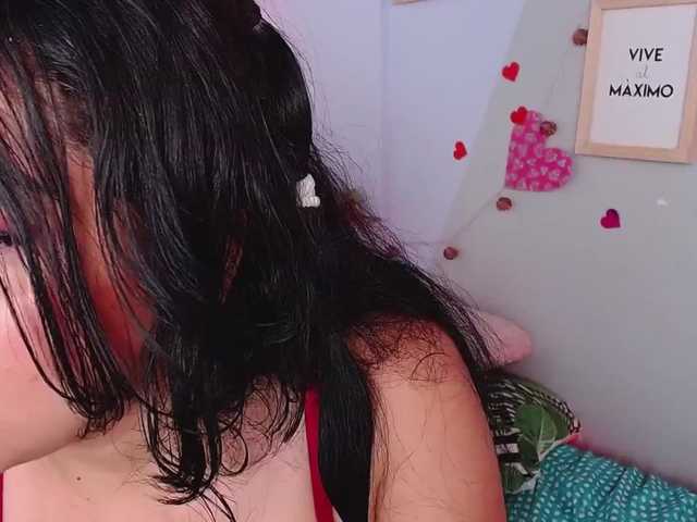 Nuotraukos Rachel-Morgan hello guys, It's day that we vibrate together.. #latina #cum #squirt #girl #new #feets #tits #ass #dancing #pussy #love #play #lovens #satisfyer