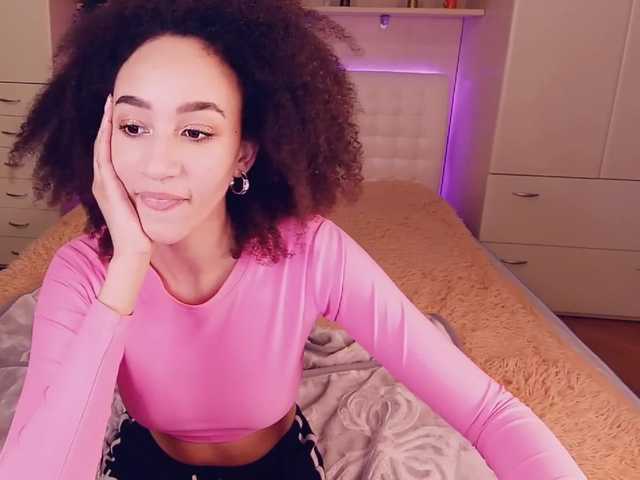 Transliacijos ekrano nuotraukos RaffaelaC