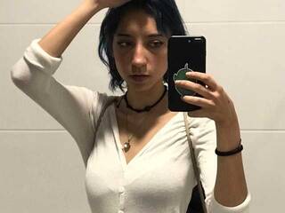 Erotinis vaizdo pokalbis Ramona-Smith