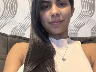 Erotinis vaizdo pokalbis Ravennaheat