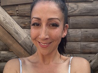 Erotinis vaizdo pokalbis RavenSkye666