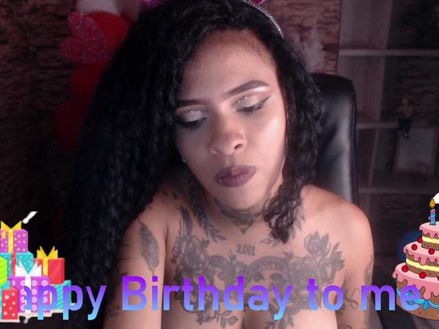 Nuotraukos RaychelLennox ebonylatinabig assbig boobs ebony, young, hairysohw squirt for 1000 tkns