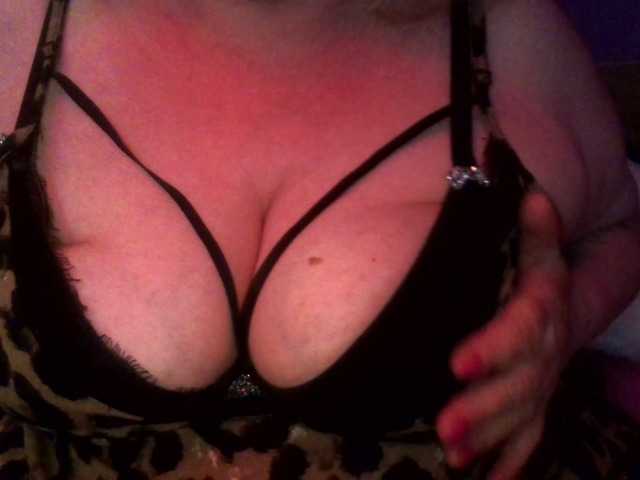Nuotraukos Rebeca05 50 tits :)200 pussy :)