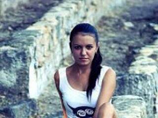 Erotinis vaizdo pokalbis Red1Flower