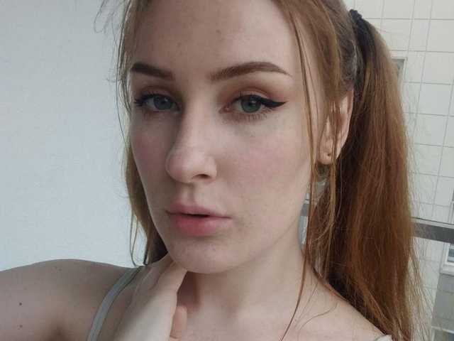 Erotinis vaizdo pokalbis RedheadBB