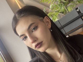 Erotinis vaizdo pokalbis REefii
