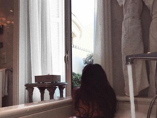 Erotinis vaizdo pokalbis Regina88