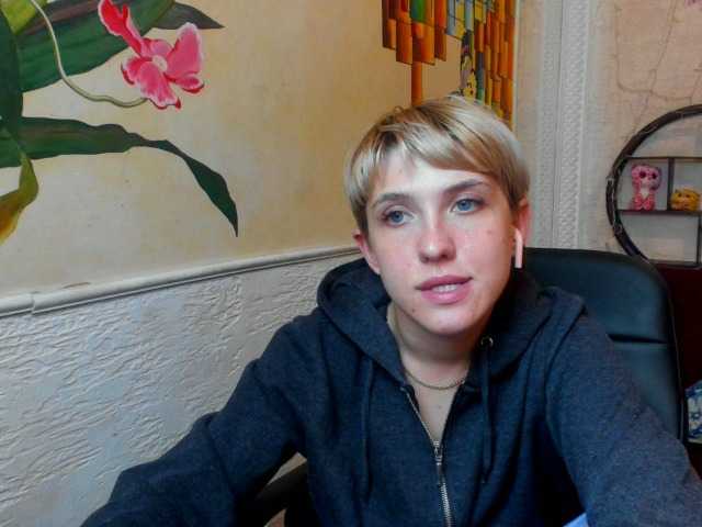 Transliacijos ekrano nuotraukos Reginasmilee