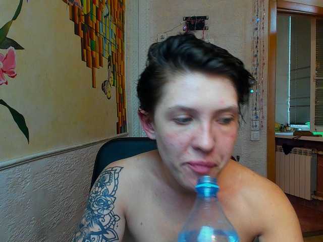 Transliacijos ekrano nuotraukos Reginasmilee