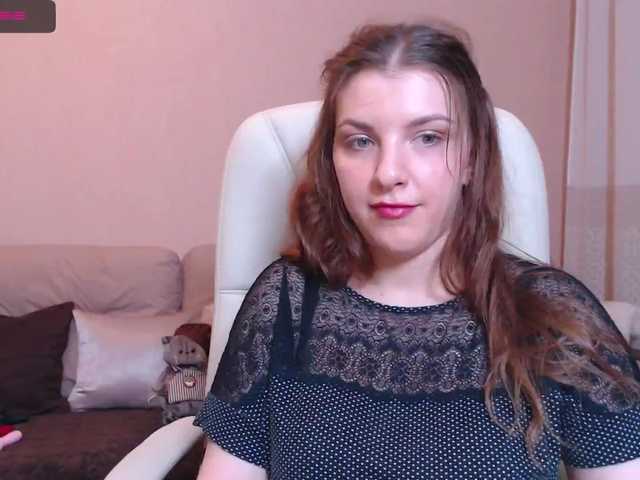 Nuotraukos RennaLisa Show Feet: 50 smoke a cigarette: 15 : Flash Ass: 78 :Flash Tits: 59 Flash Pussy: 99 :Get Naked: 117 Pussy Play: 190