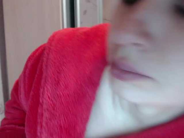 Transliacijos ekrano nuotraukos Tifffannny