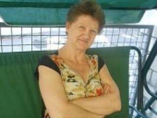 Erotinis vaizdo pokalbis rina51