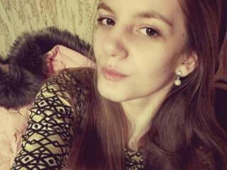 Erotinis vaizdo pokalbis rinnamelisa