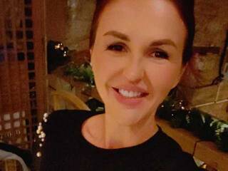 Erotinis vaizdo pokalbis Ripe00Peach