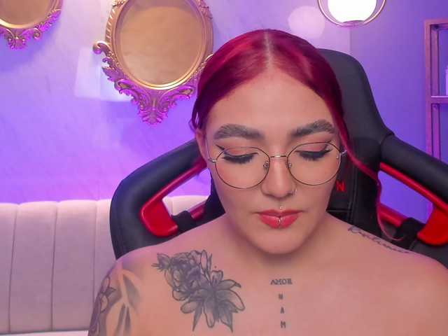 Transliacijos ekrano nuotraukos RosalineMay