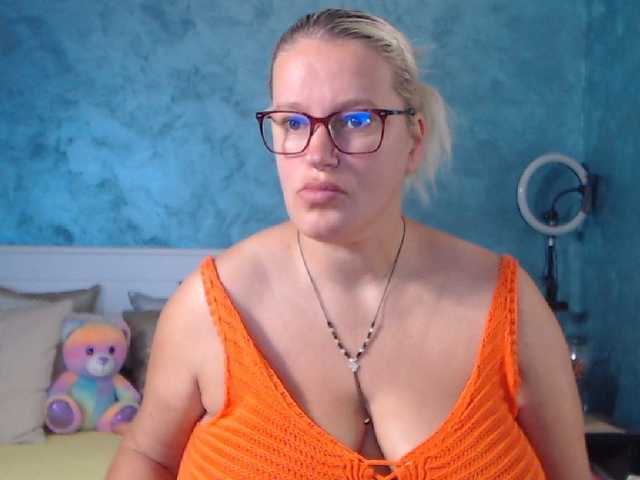 Transliacijos ekrano nuotraukos Roselyn25