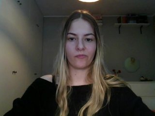 Erotinis vaizdo pokalbis RosieJune