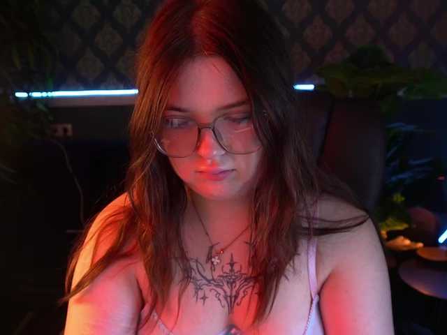 Transliacijos ekrano nuotraukos StarryDoll