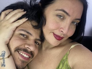 Erotinis vaizdo pokalbis RouseyRonald