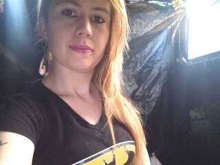 Erotinis vaizdo pokalbis roussihot