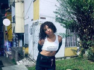 Erotinis vaizdo pokalbis roxane-summer