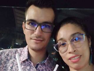 Erotinis vaizdo pokalbis RoxiSaul