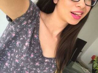 Erotinis vaizdo pokalbis RoxxieFoxie