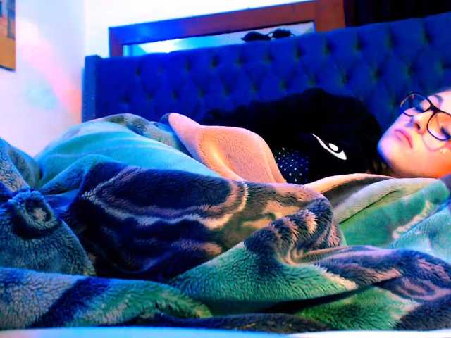 Transliacijos ekrano nuotraukos roxy-pink-eas