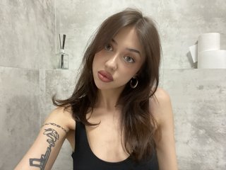 Erotinis vaizdo pokalbis RoxyBullet
