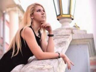 Erotinis vaizdo pokalbis rozashares