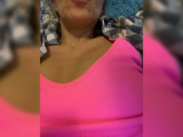 Nuotraukos SolaLola Hello) Privat 100 and play with me and my toys$100 Subscribe on my page and look at me in private​