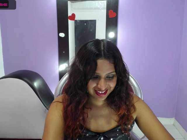 Nuotraukos sabrina-smith :hot Naughty girl wants to play with her pussy :horny :love :love