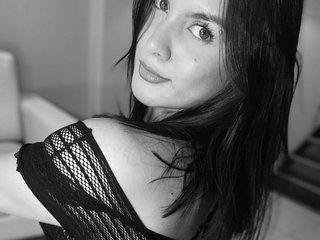 Erotinis vaizdo pokalbis MiaCavalli