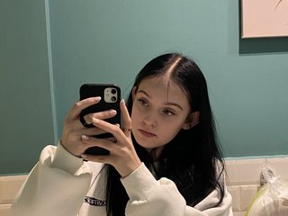 Erotinis vaizdo pokalbis salamipizza