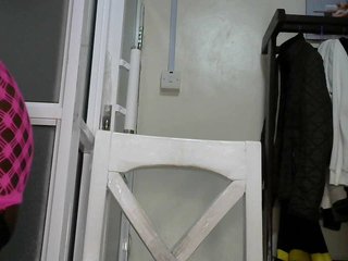 Erotinis vaizdo pokalbis SallyDsally