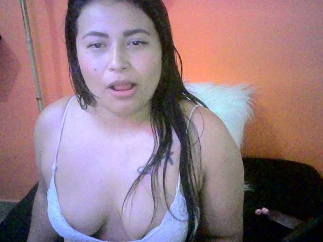 Nuotraukos Salma-Devil welcome to my room, show big tits and pussy #bigtits #pussy #new #latina
