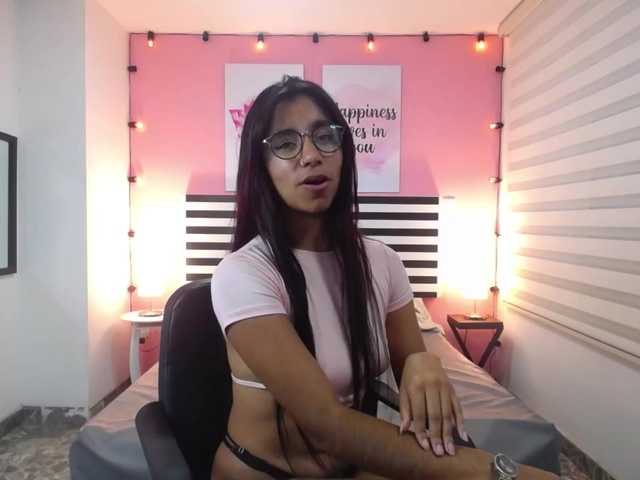 Nuotraukos samantha-gome goal ride dildo + 5 spanks + zoom pussy @total @remain Happy days, im new her make me feel welcome and enjoy #teen #anal #lovense #lush #new