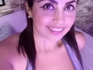 Erotinis vaizdo pokalbis Samanthavil